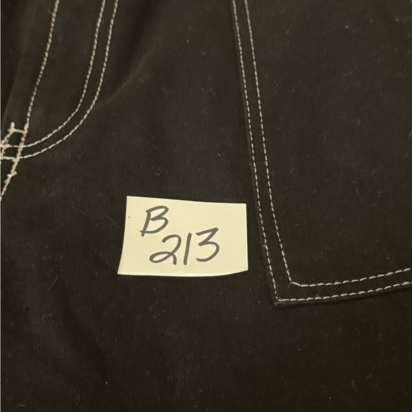 B-213 Simple Society NWT Black Super High Rise Straight Leg Cargo Pants Size 17 - Picture 14 of 14
